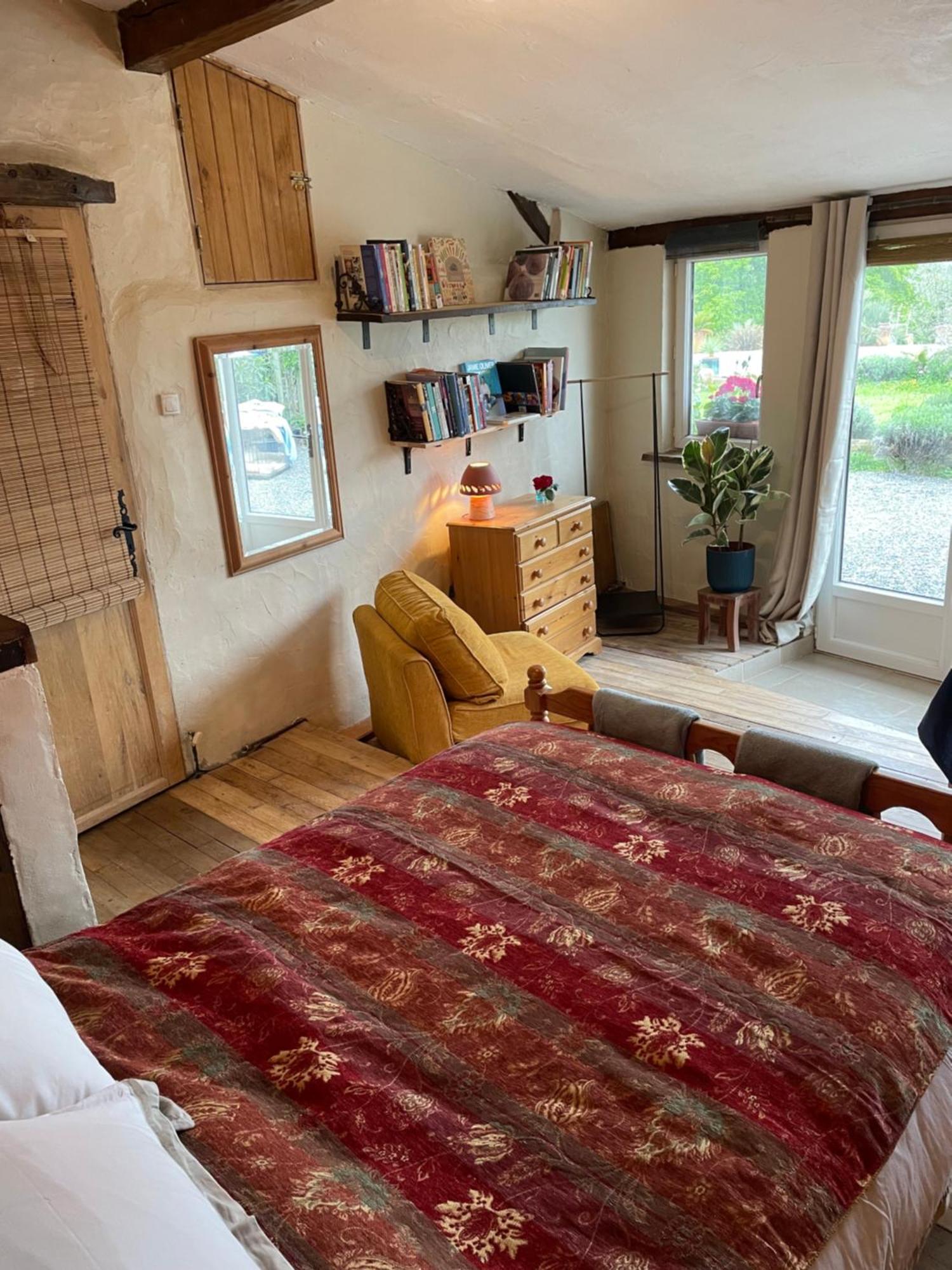 Delightful French Rustic Studio Jumilhac-le-Grand Kültér fotó